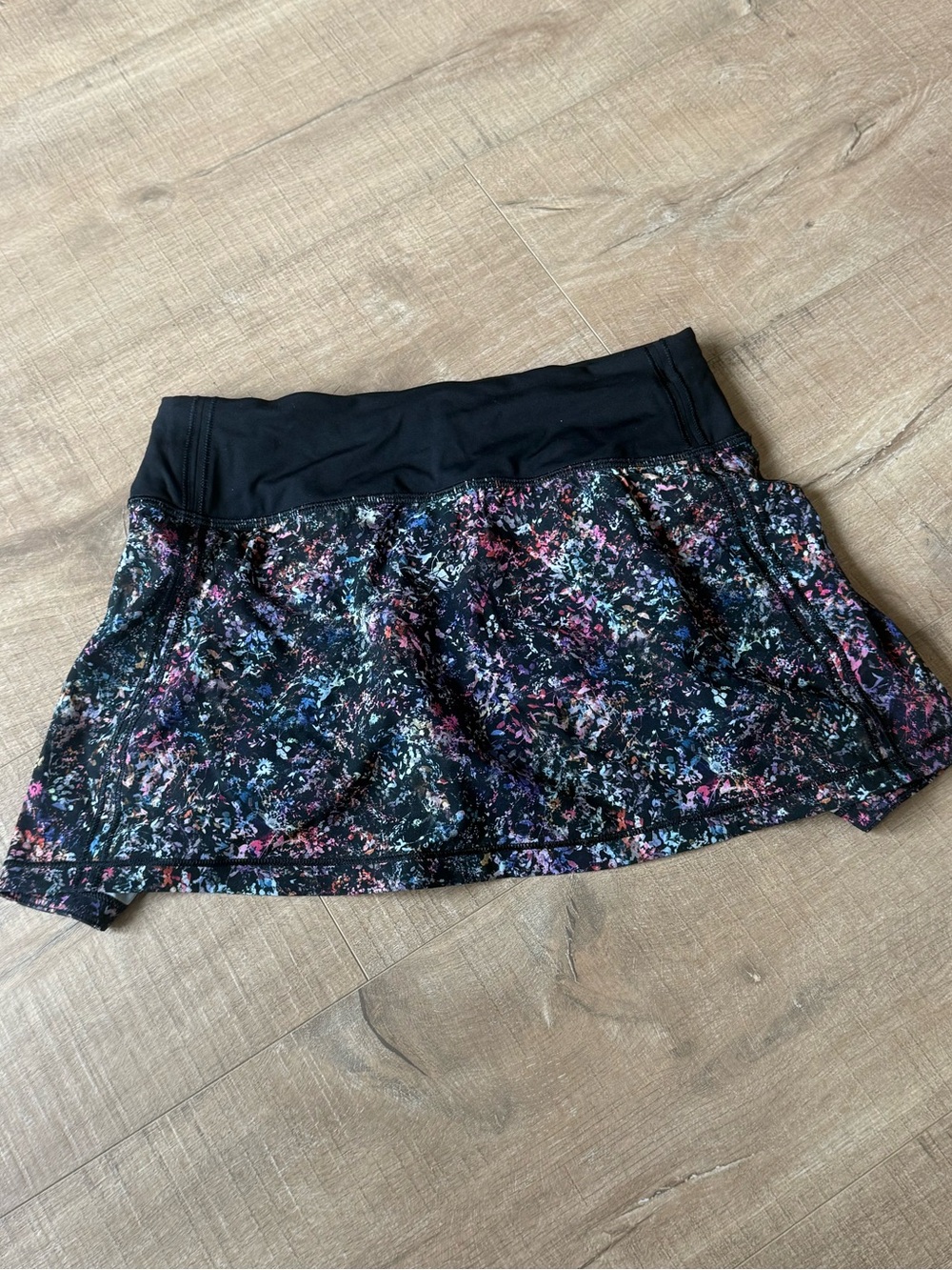 Lululemon pace rival Multicolor Floral Athletic Skirt size 0